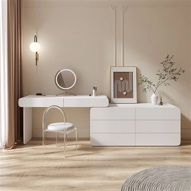 Biwo vo anyen pou makiyaj ak glas ak tiwa